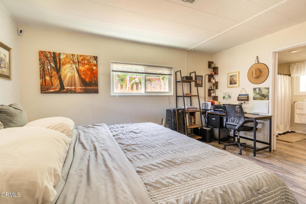 950 Woodland Avenue 42