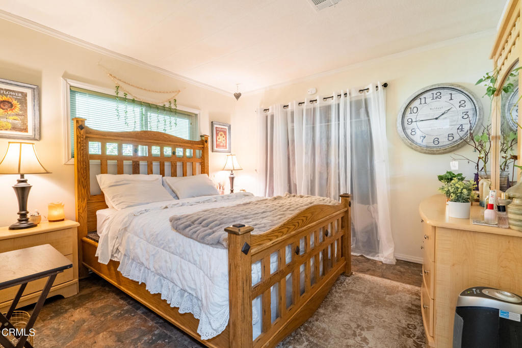 950 Woodland Avenue 42