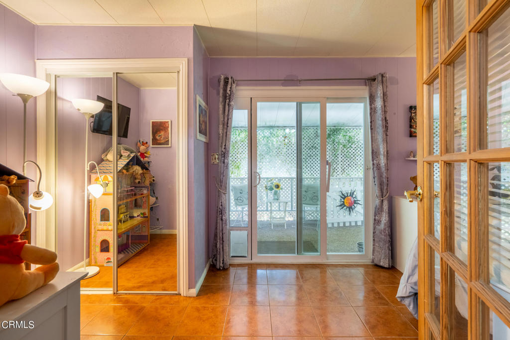 950 Woodland Avenue 42