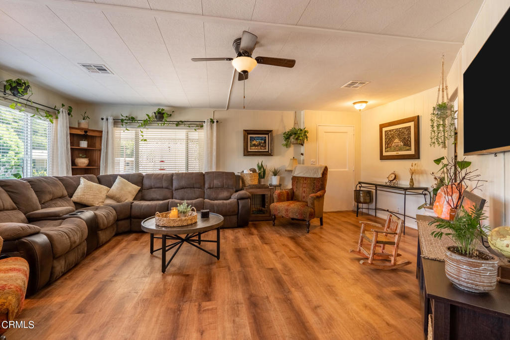 950 Woodland Avenue 42