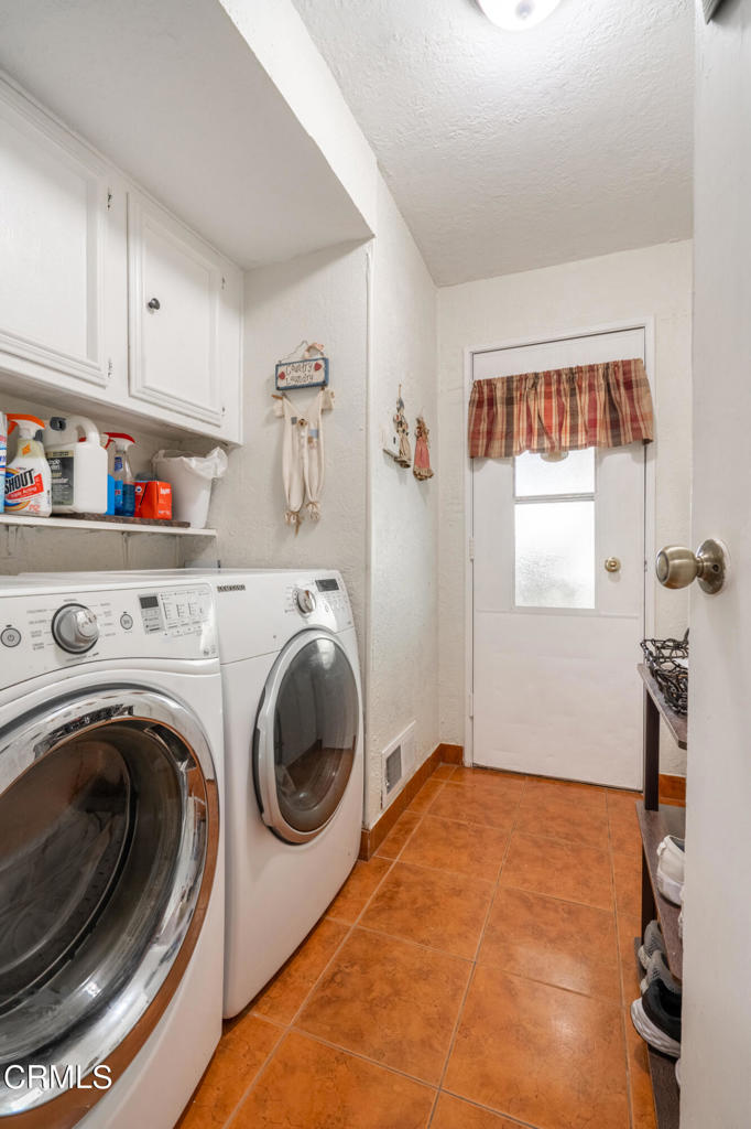 950 Woodland Avenue 42