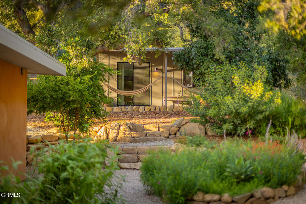 265 E Villanova Road