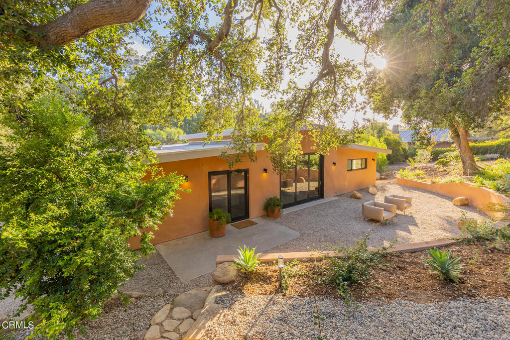 265 E Villanova Road