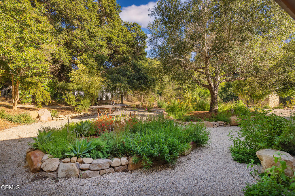 265 E Villanova Road