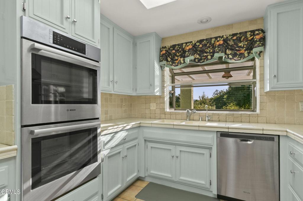535 Del Oro Drive