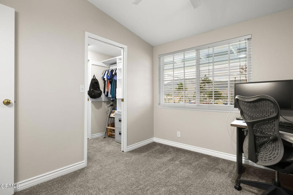 121 W Pleasant Street