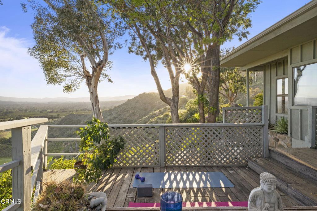 1807 Ladera Road