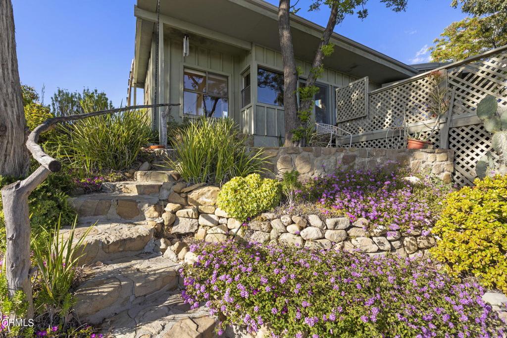 1807 Ladera Road