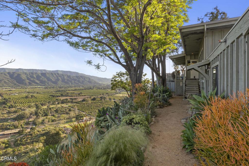 1807 Ladera Road