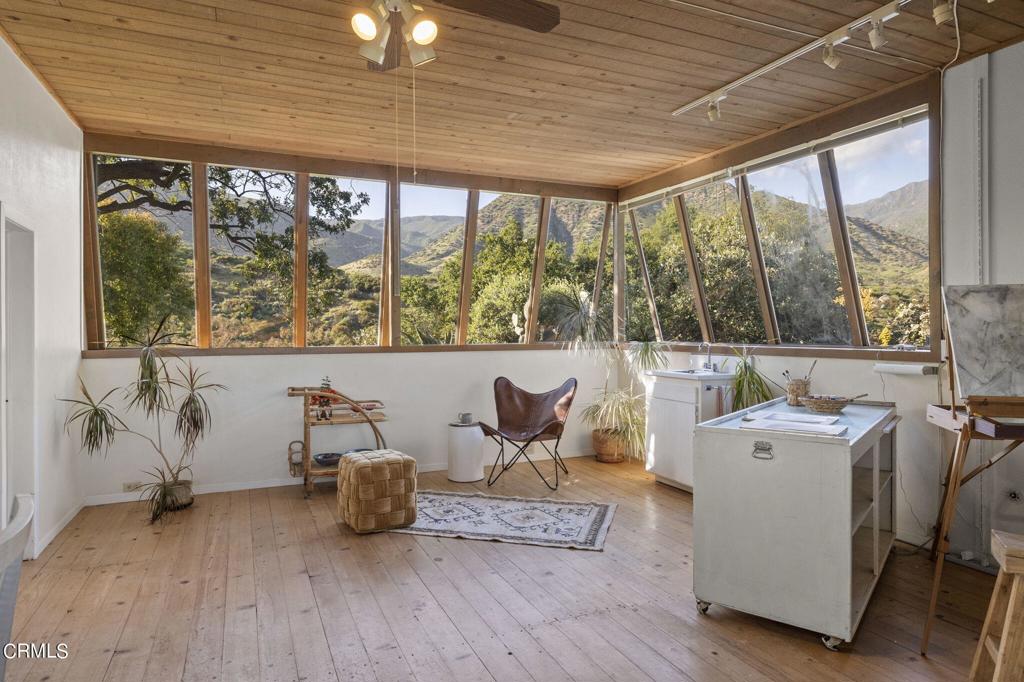 1807 Ladera Road