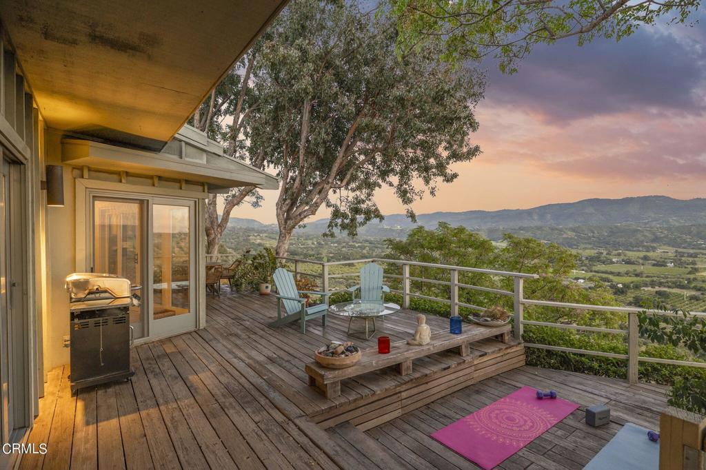 1807 Ladera Road