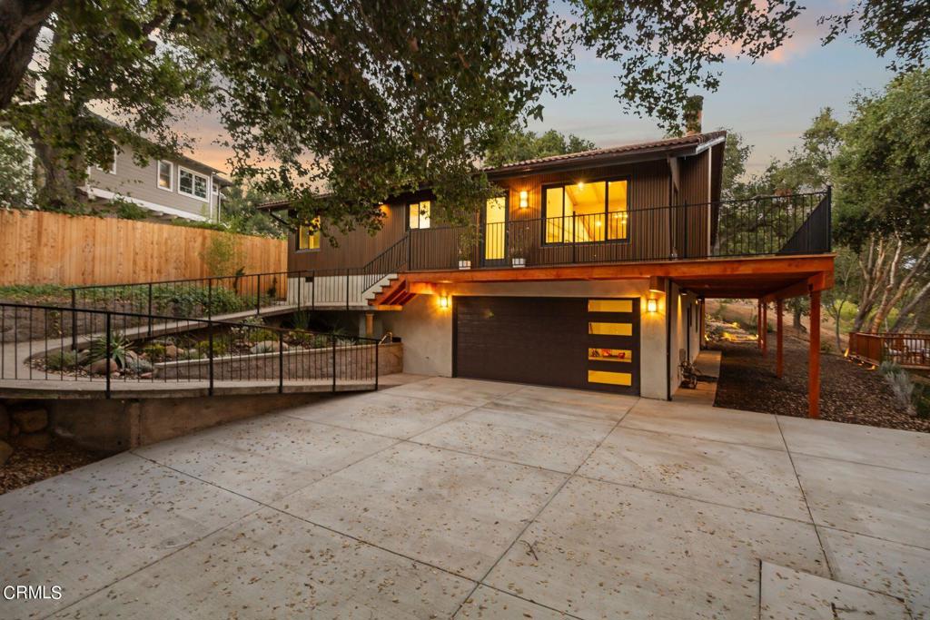 2238 Los Encinos Road