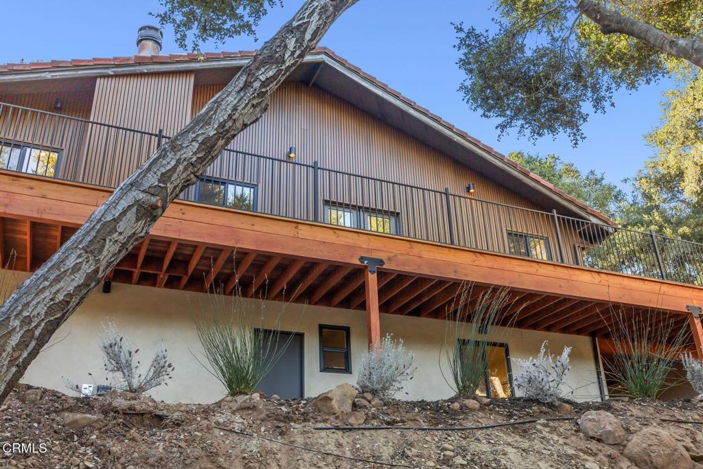 2238 Los Encinos Road