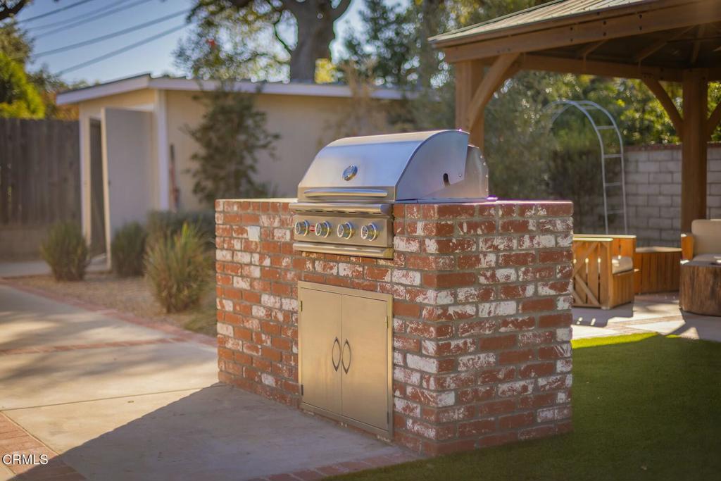 1186 Alviria Drive