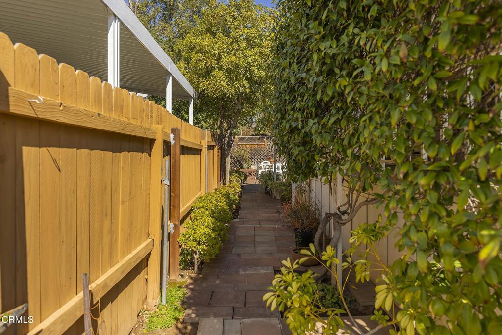 1225 S Rice Road 6