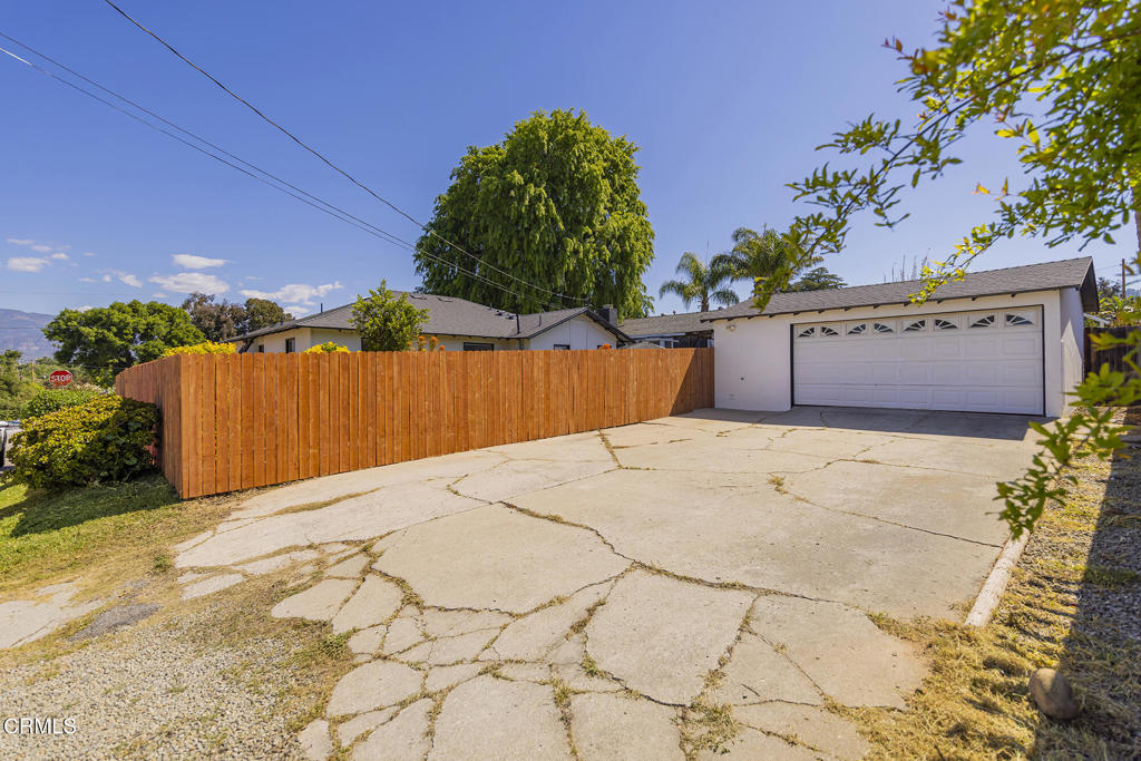 294 Mahoney Avenue