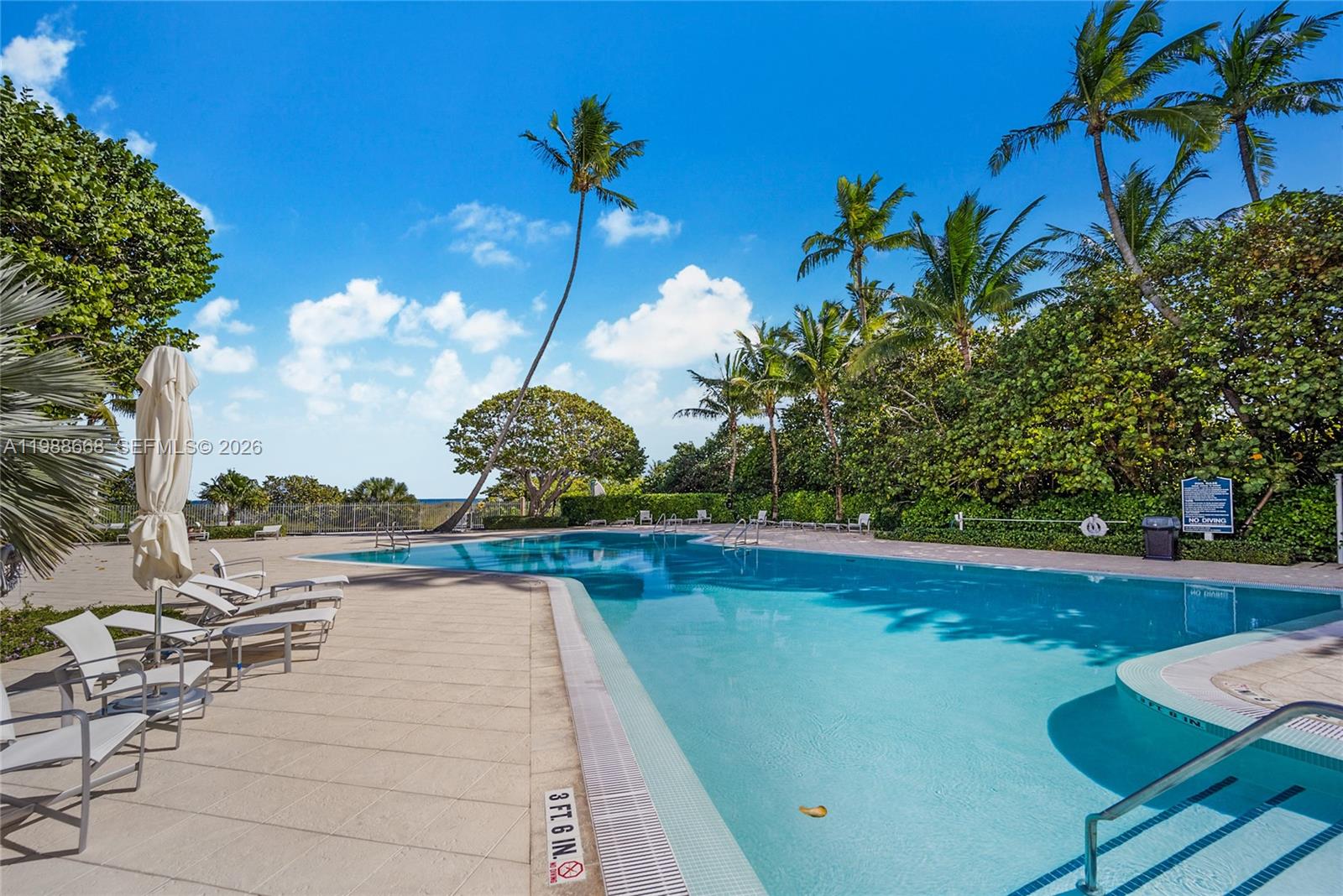 200 Ocean Lane Dr # 1102