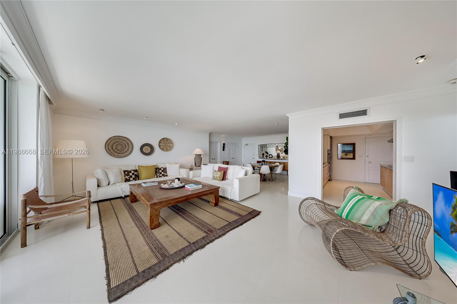 200 Ocean Lane Dr # 1102