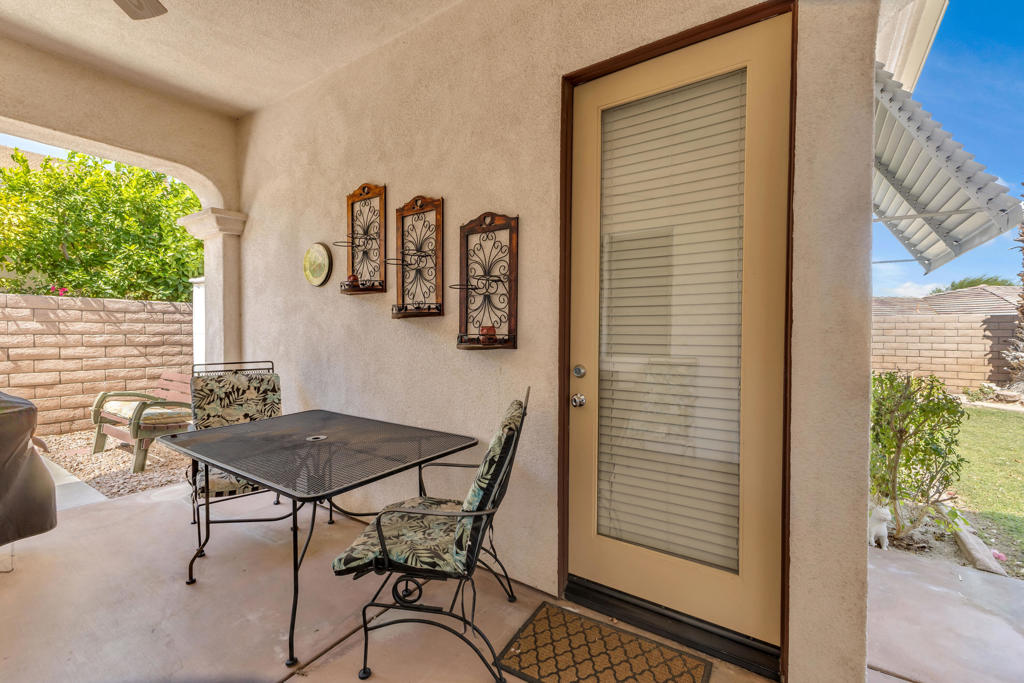2250 N Hermosa Drive