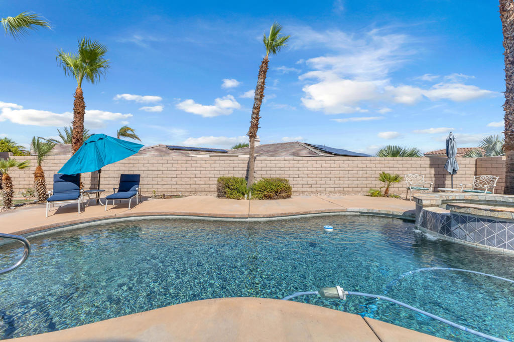 2250 N Hermosa Drive