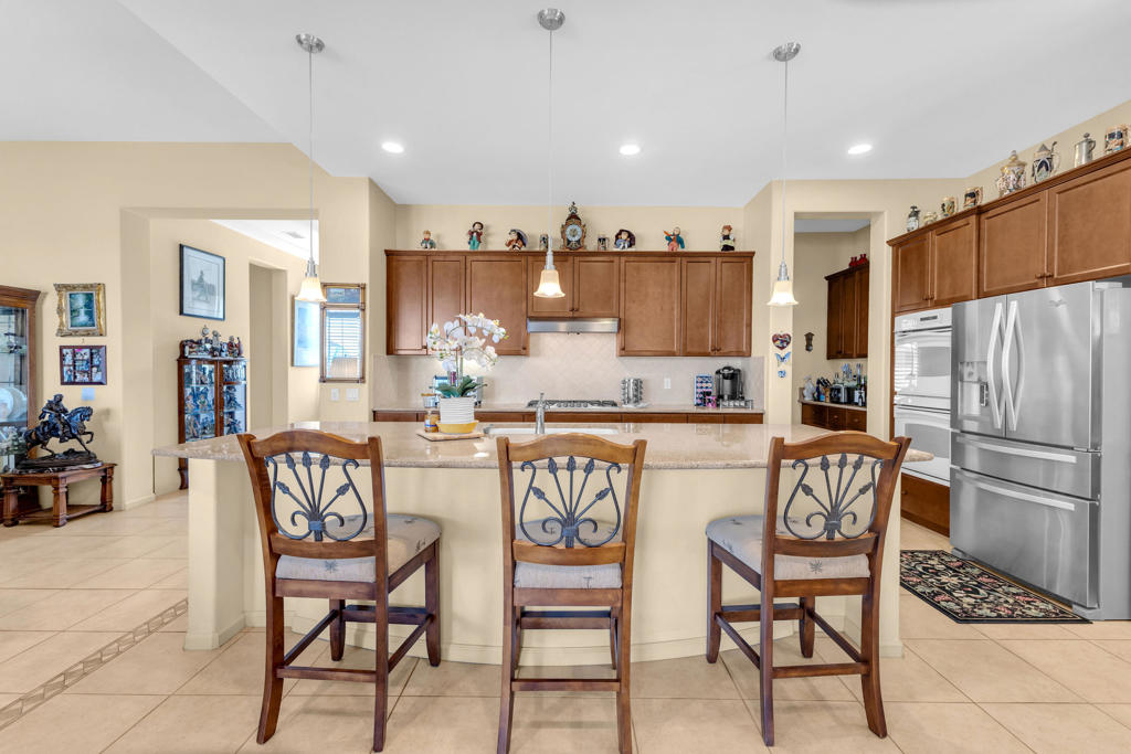2250 N Hermosa Drive