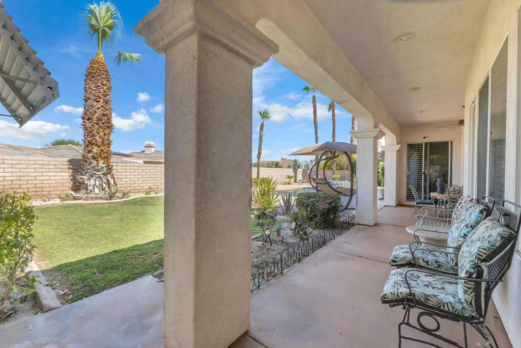 2250 N Hermosa Drive