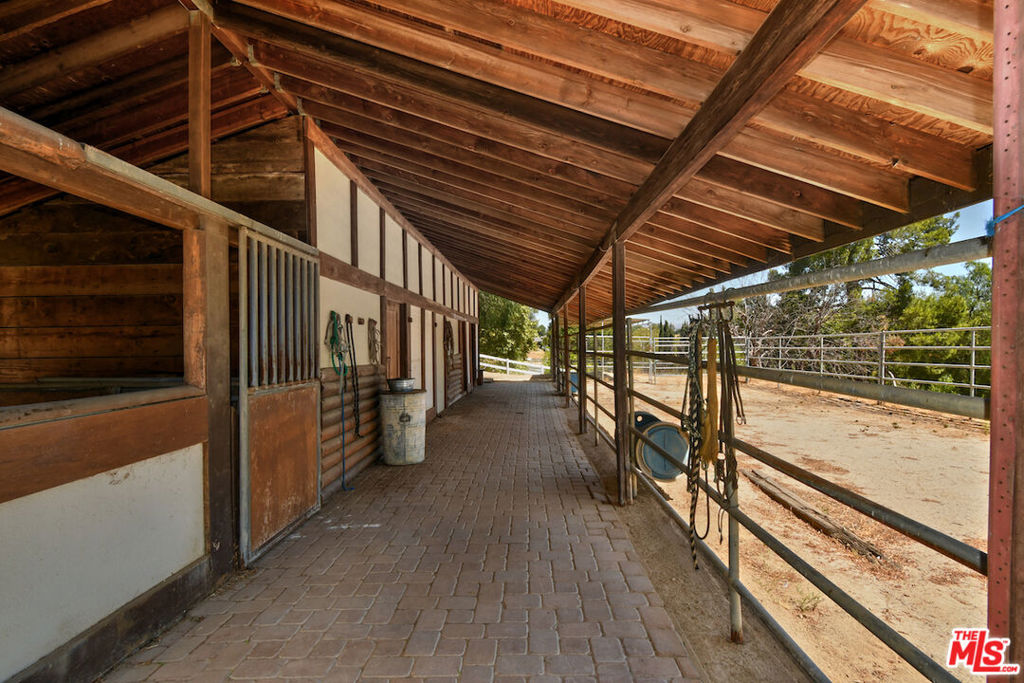 24926 Jim Bridger Road