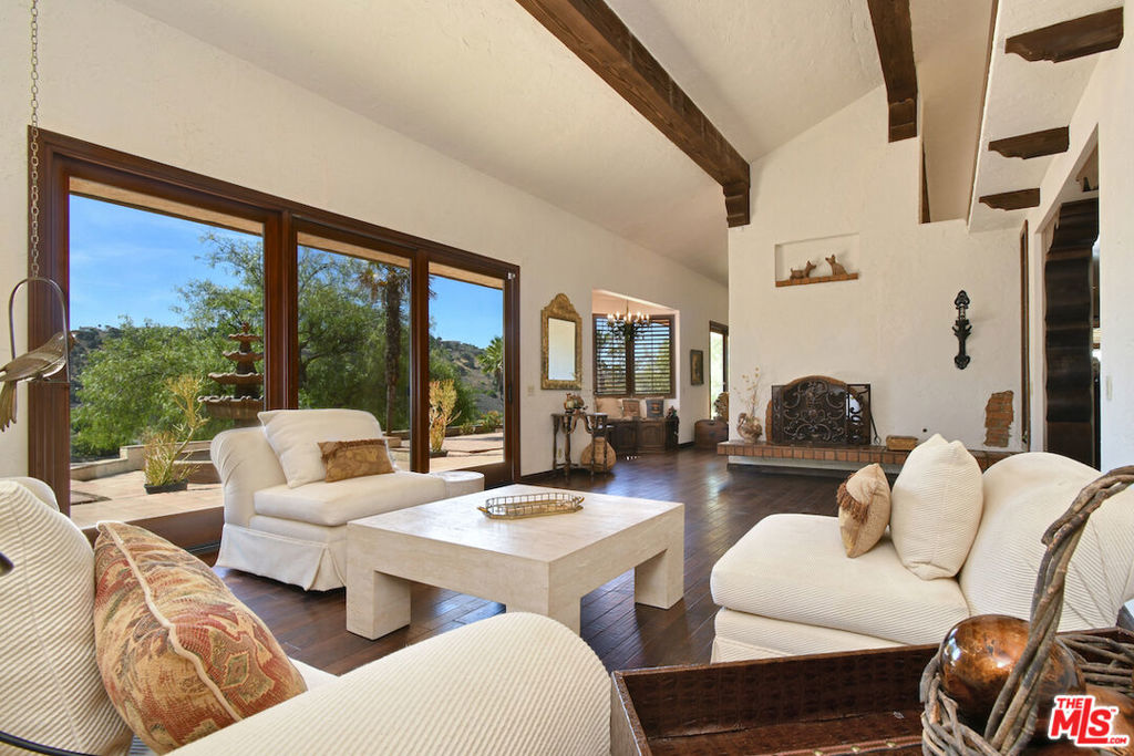 24926 Jim Bridger Road