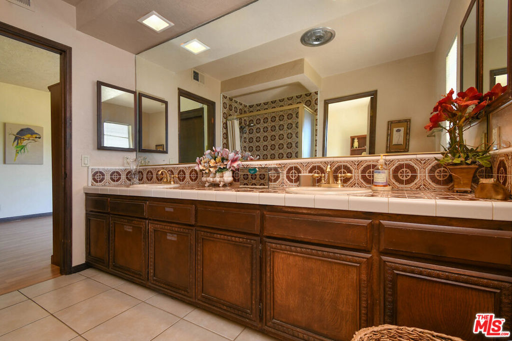 24926 Jim Bridger Road