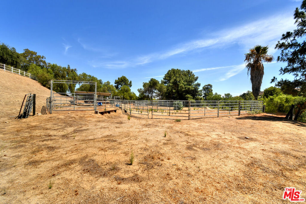 24926 Jim Bridger Road