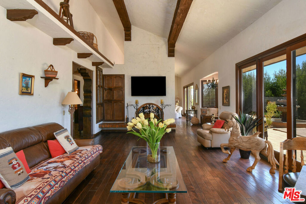 24926 Jim Bridger Road