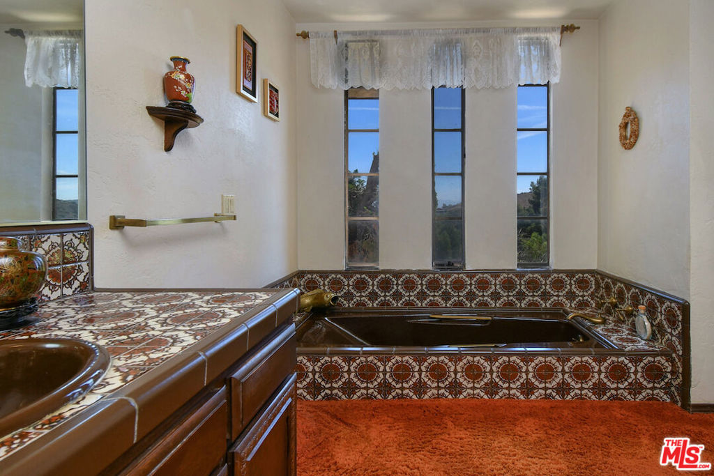 24926 Jim Bridger Road