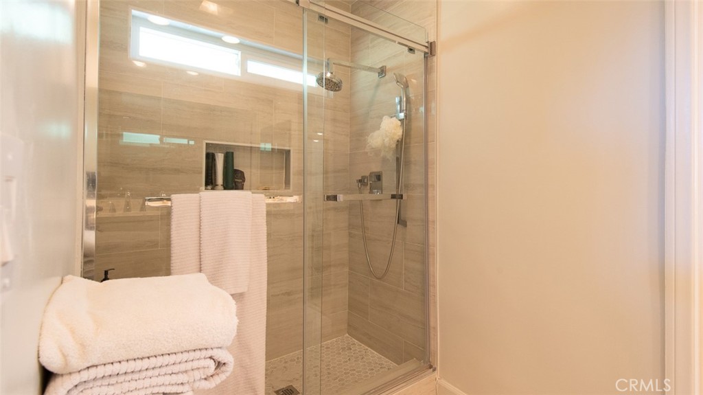 5250 Scott Robertson Road