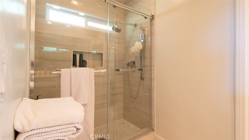 5250 Scott Robertson Road