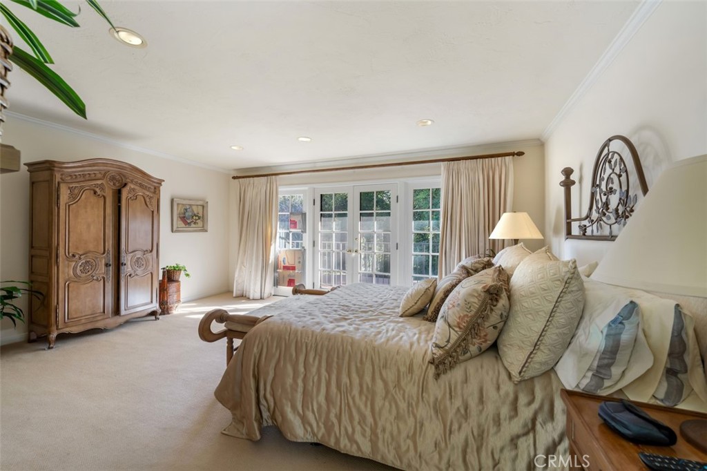 5250 Scott Robertson Road