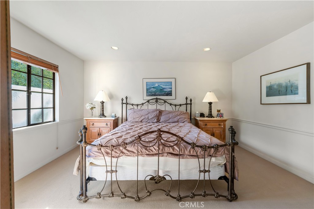 5250 Scott Robertson Road