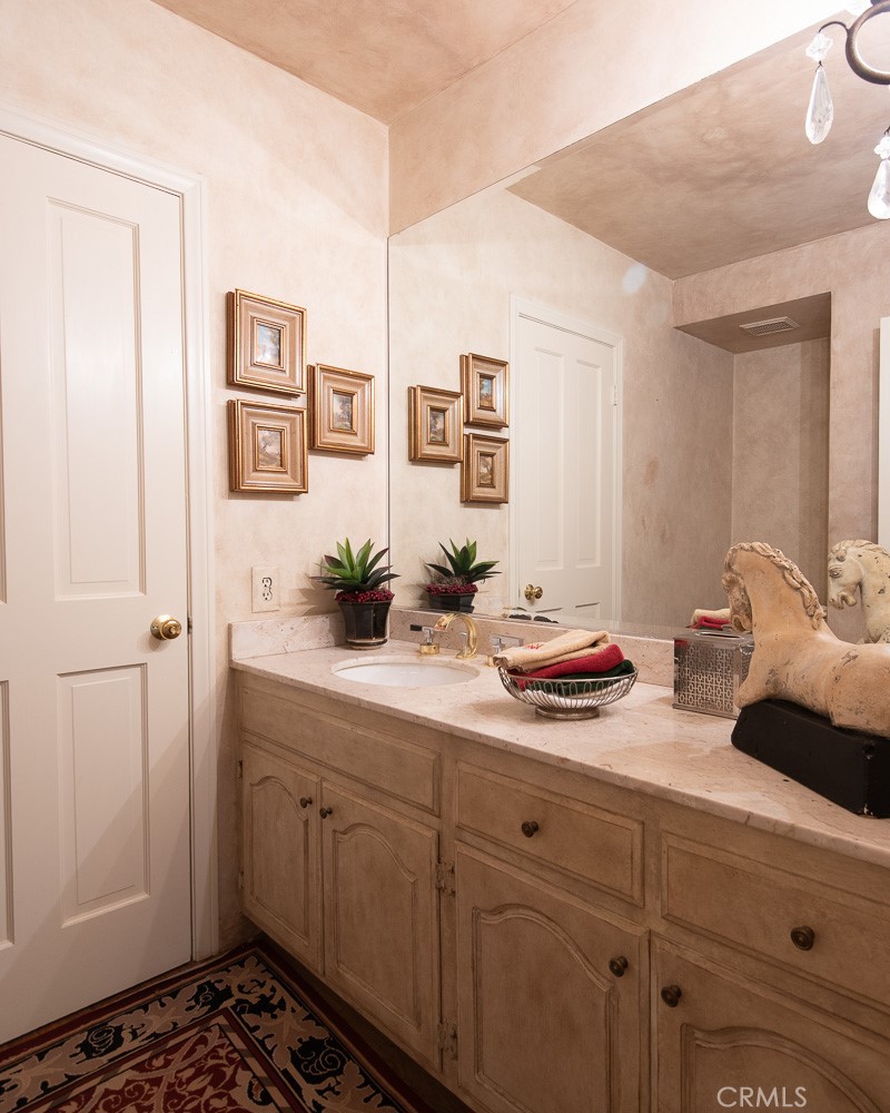 5250 Scott Robertson Road