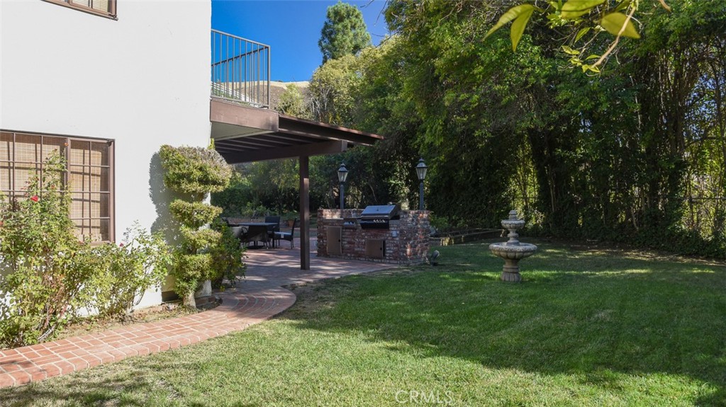 5250 Scott Robertson Road