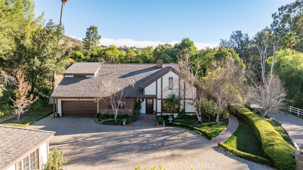 5250 Scott Robertson Road