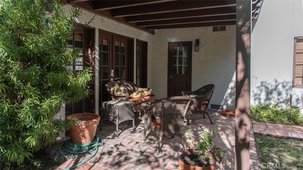 5250 Scott Robertson Road