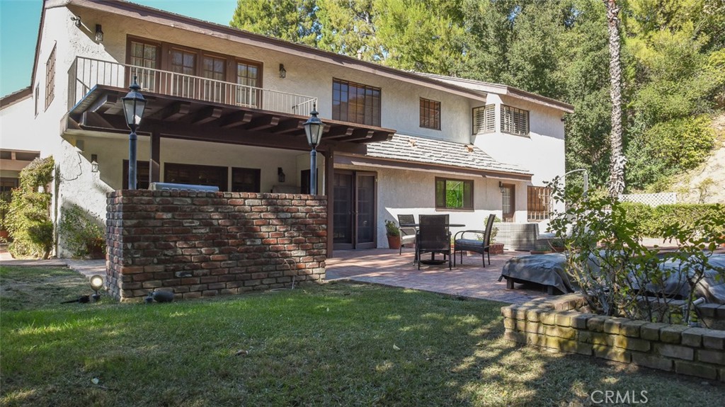 5250 Scott Robertson Road