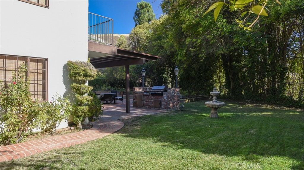 5250 Scott Robertson Road