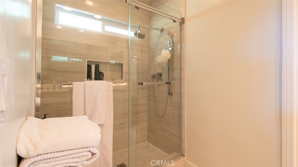 5250 Scott Robertson Road