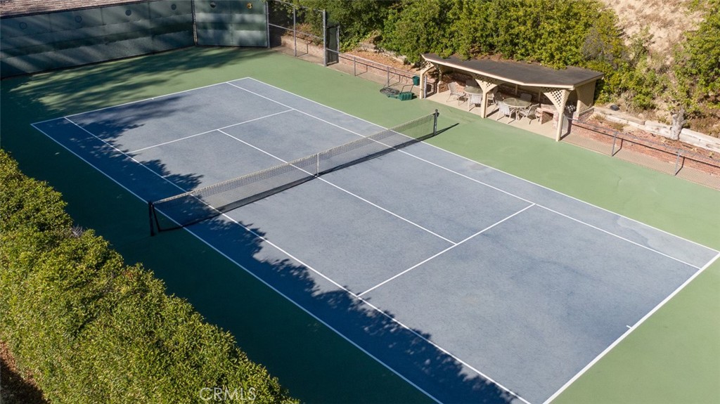 5250 Scott Robertson Road