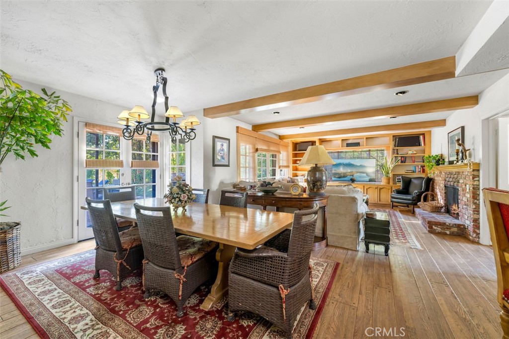 5250 Scott Robertson Road