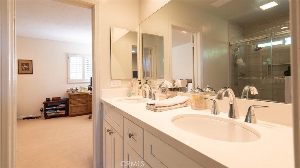 5250 Scott Robertson Road