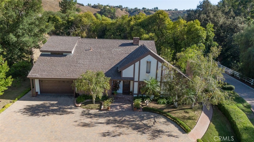5250 Scott Robertson Road