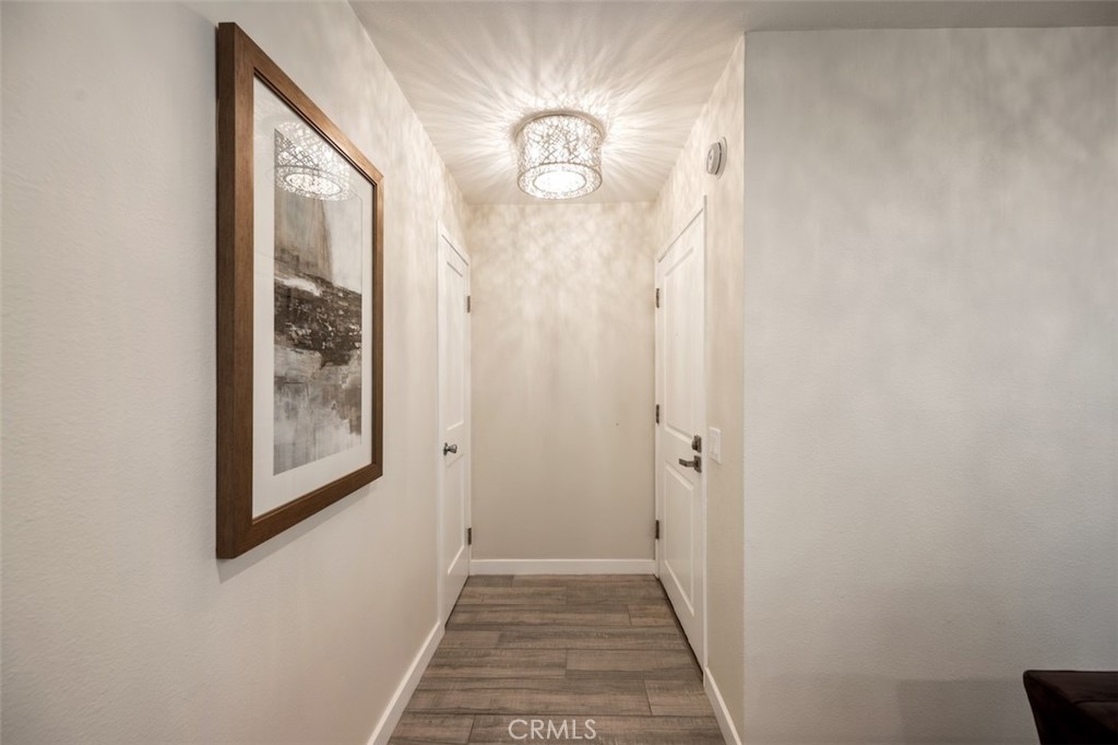 4642 Park Granada