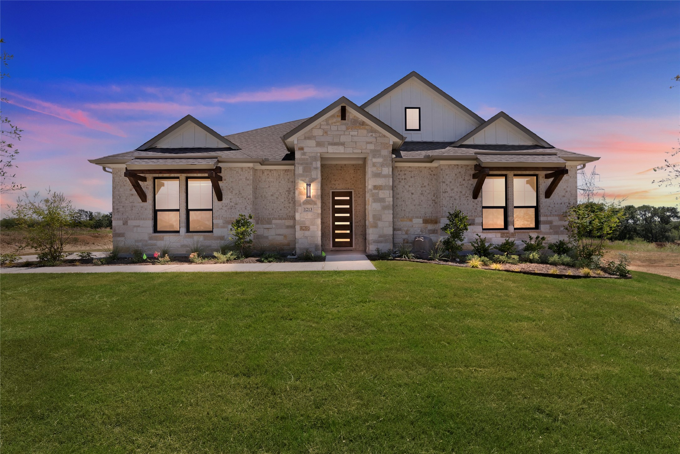 1213 Olive Drive