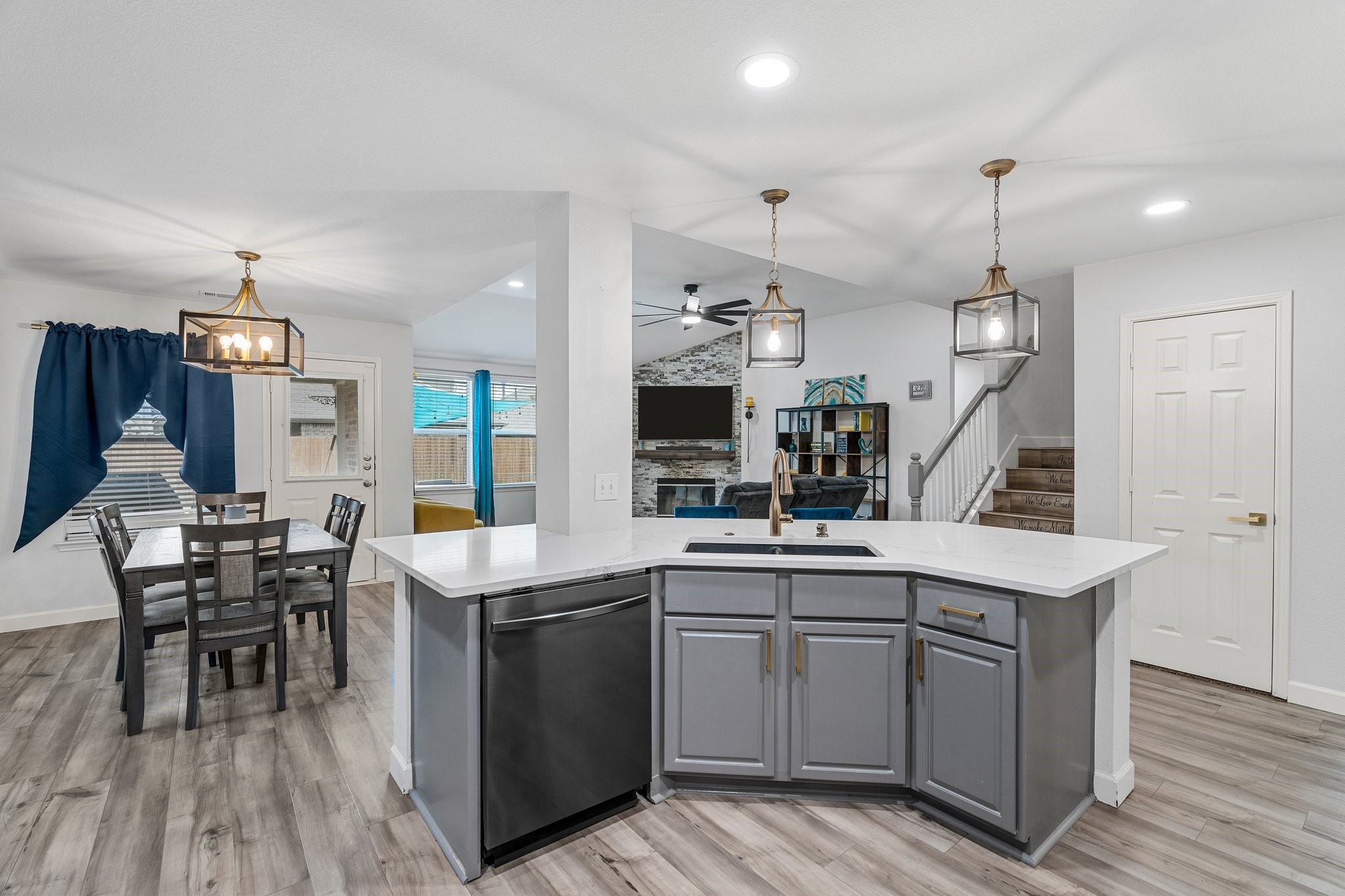 1011 Castroville Drive